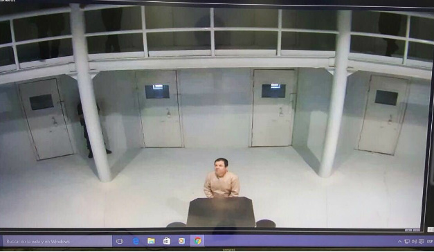 This is an actual photo posted Friday night by Mexico Secretary of the Interior, Miguel Angel Osorio Chong. LOL